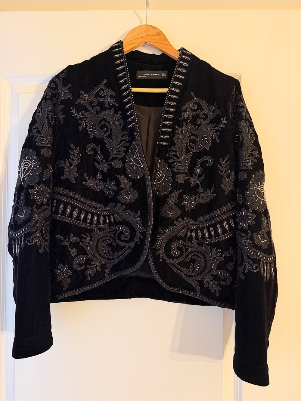 Zara Black Velvet Embroidered Blazer